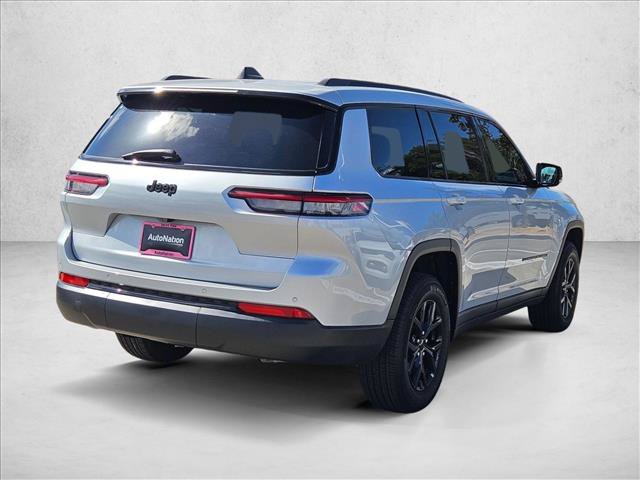 New 2025 Jeep Grand Cherokee L Altitude RWD image 2