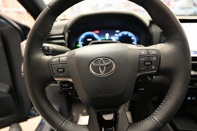 Certified 2025 Toyota Camry XSE image 23