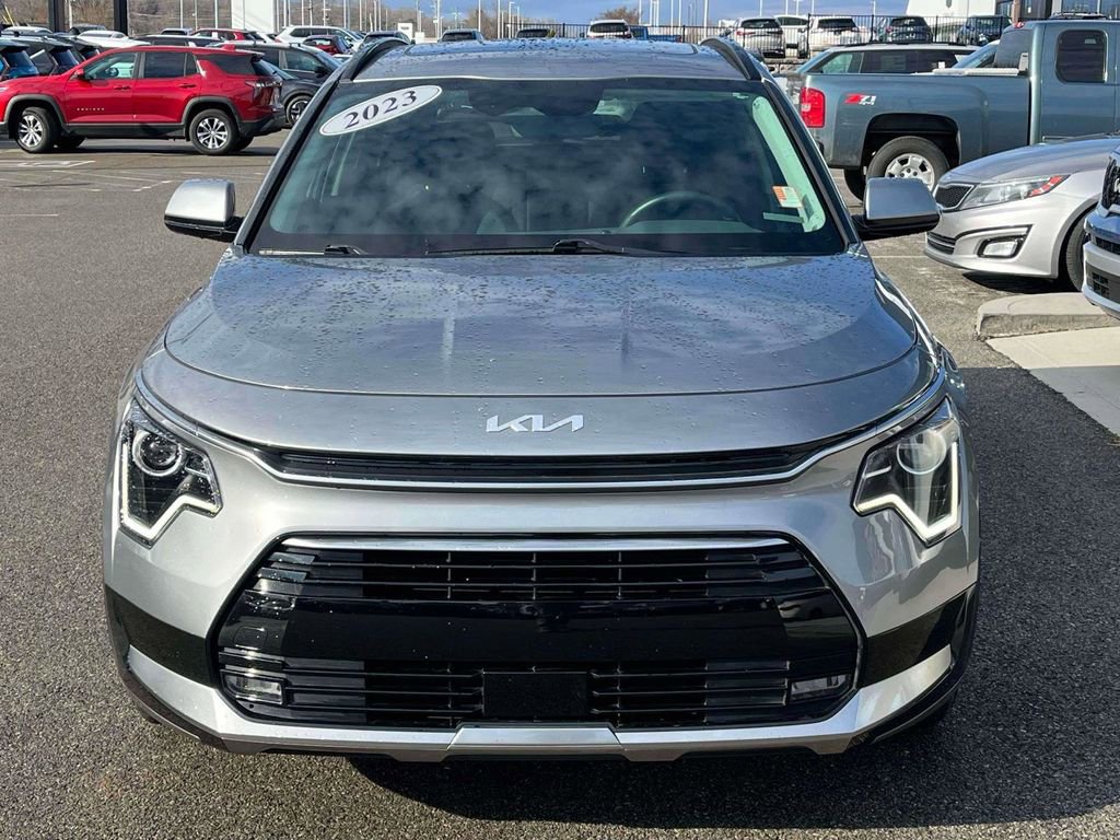 Used 2023 Kia Niro EX Touring image 33