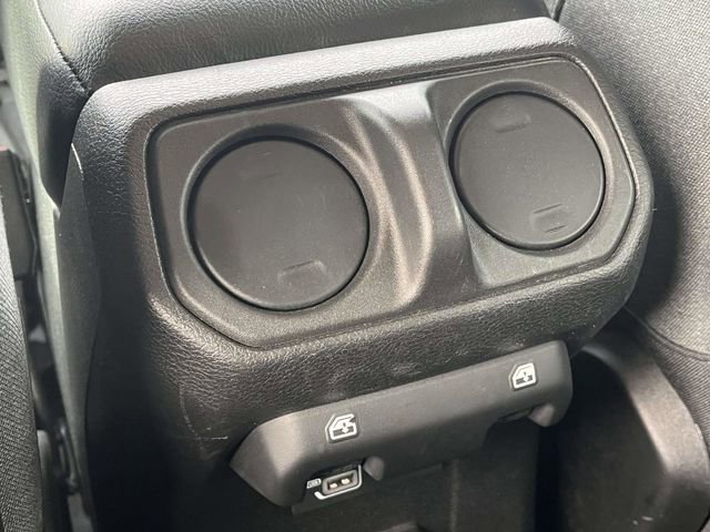 Used 2025 Jeep Wrangler Rubicon image 19