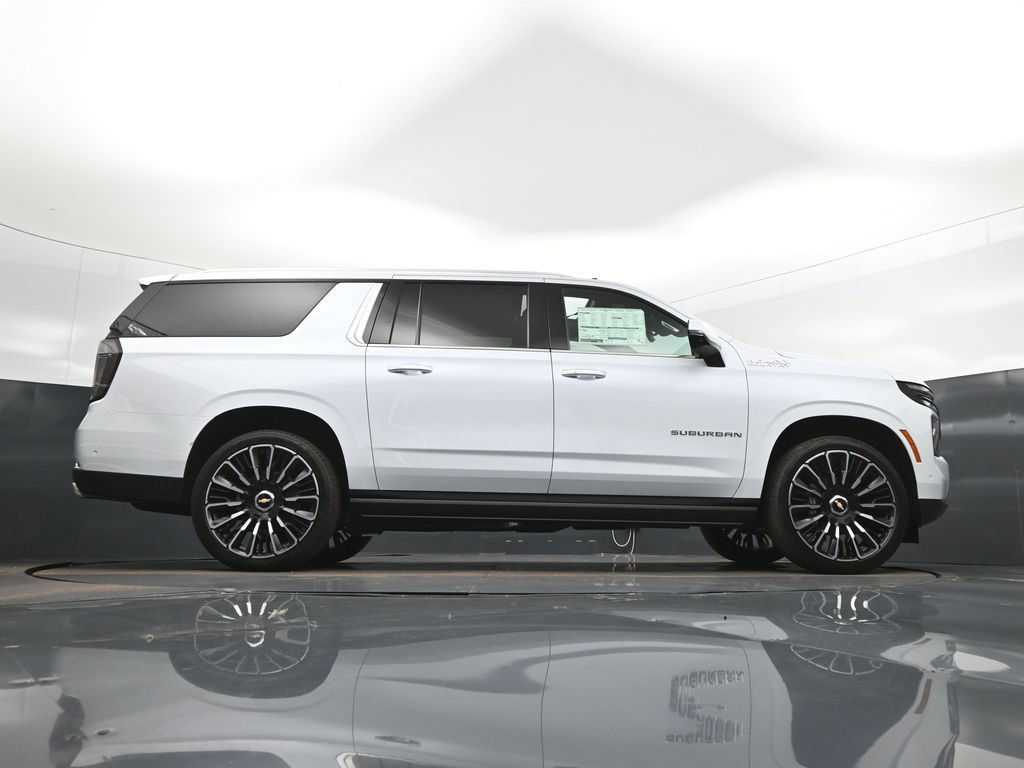 New 2026 Chevrolet Suburban High Country AWD/4WD image 44
