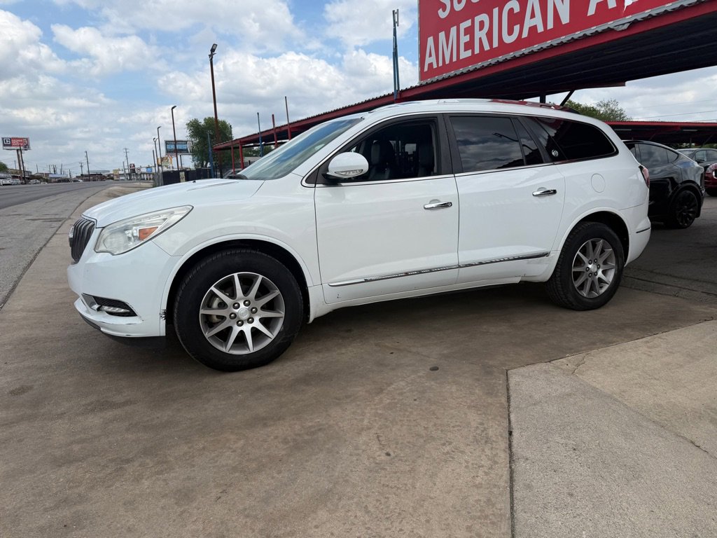 Used 2017 Buick Enclave Leather FWD image 10
