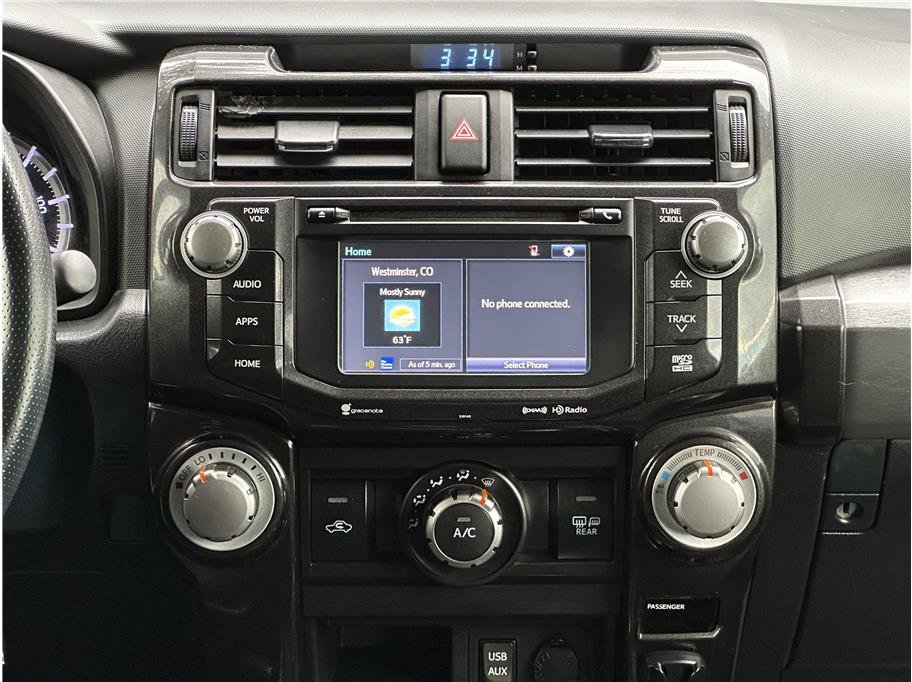 Used 2018 Toyota 4Runner TRD Off-Road AWD/4WD image 26