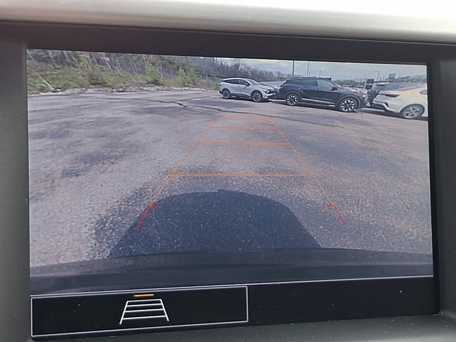 Used 2023 GMC Acadia SLE w/ Driver Convenience Package image 19