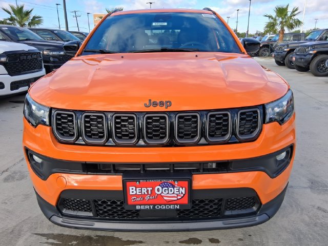 New 2026 Jeep Compass Latitude AWD/4WD image 2