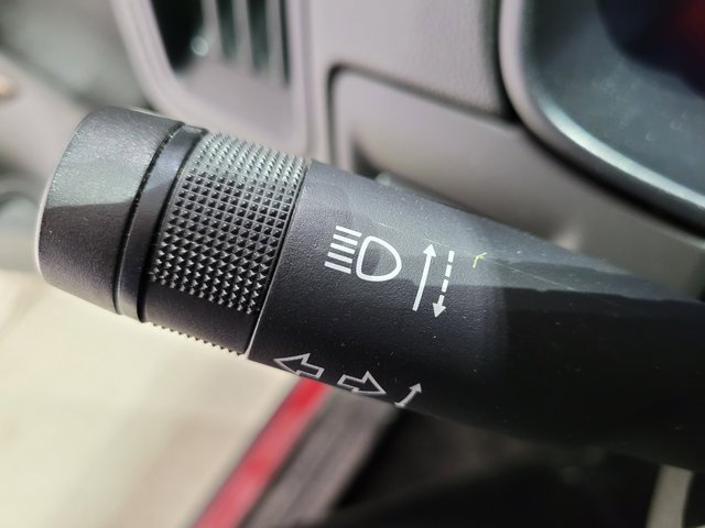 Used 2017 GMC Canyon SLE w/ SLE Convenience Package image 36