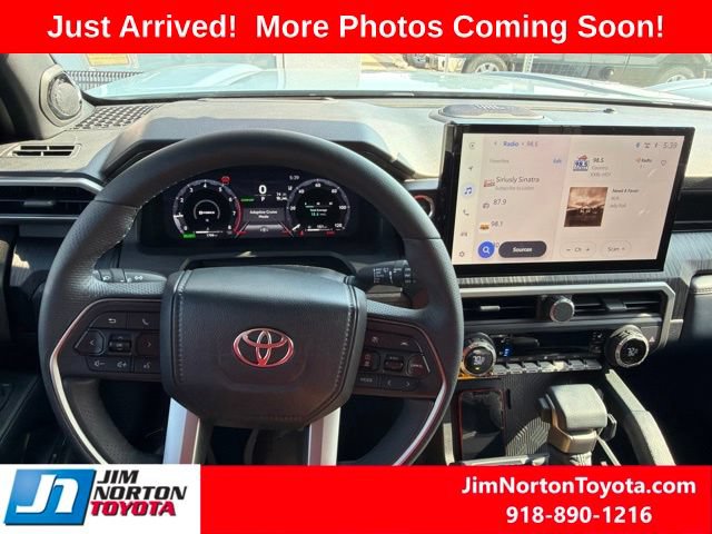 Used 2026 Toyota 4Runner Platinum AWD/4WD image 10