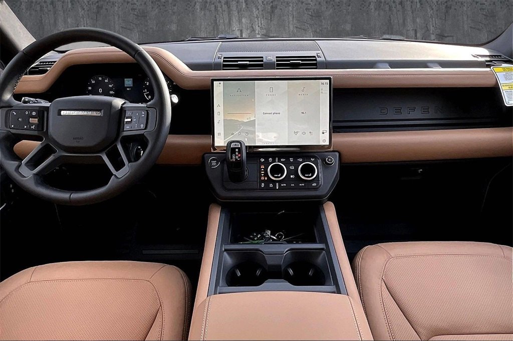 New 2026 Land Rover Defender 110 S image 5