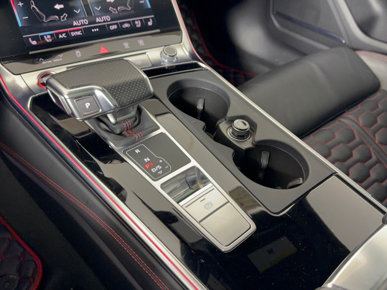 Used 2021 Audi RS 7 Sportback AWD/4WD image 21
