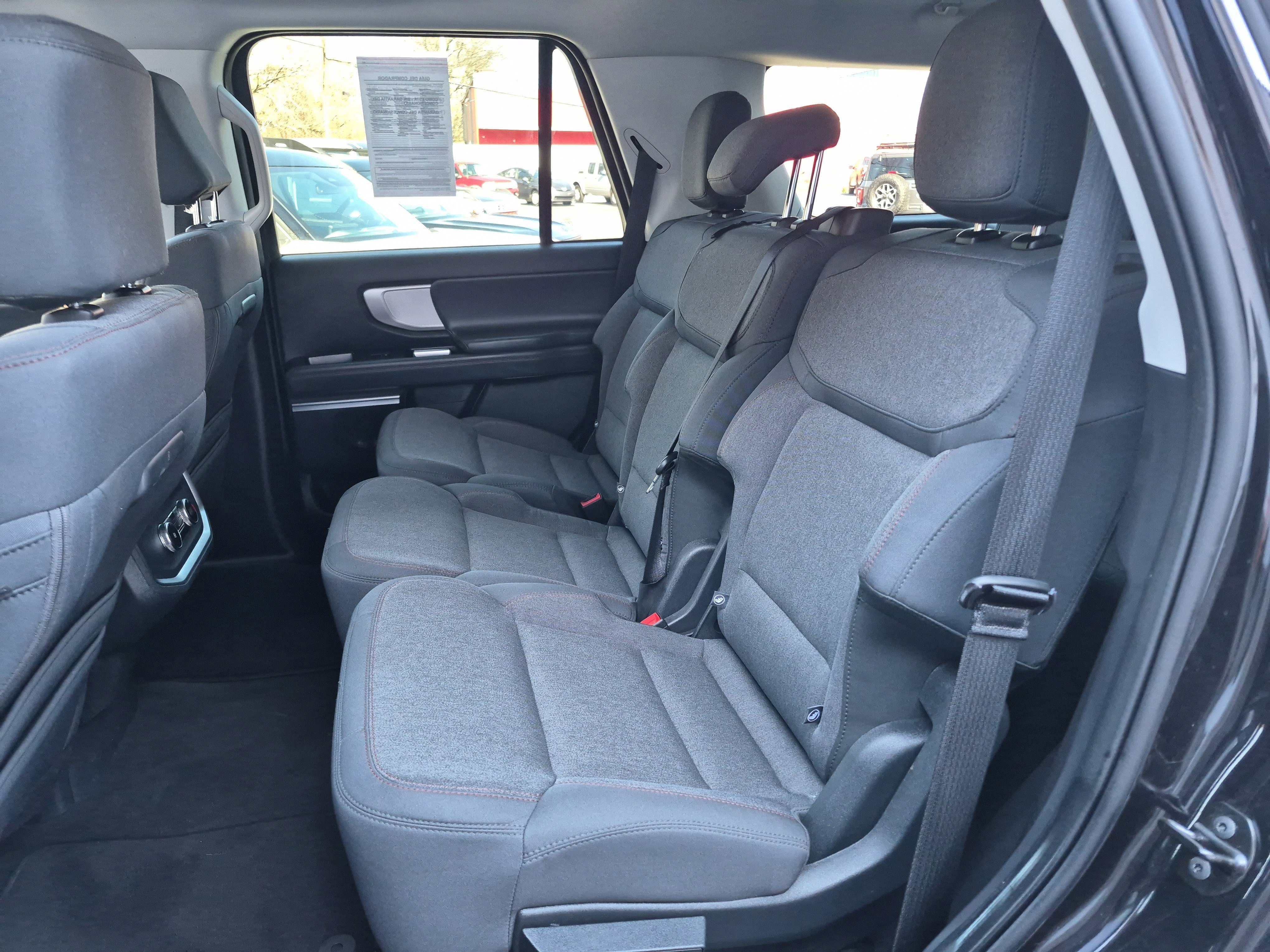 Certified 2025 Ford Expedition Active AWD/4WD image 14