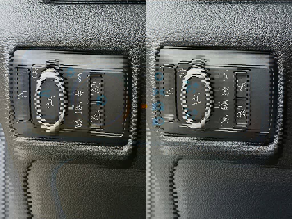 Certified 2023 Ford Explorer ST w/ Equipment Group 401A image 27