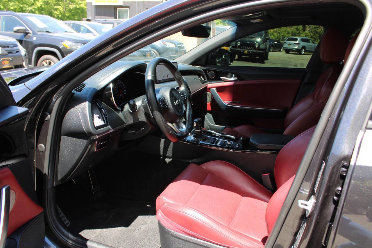 Used 2022 Kia Stinger GT-Line w/ Sun & Sound Package AWD/4WD image 24