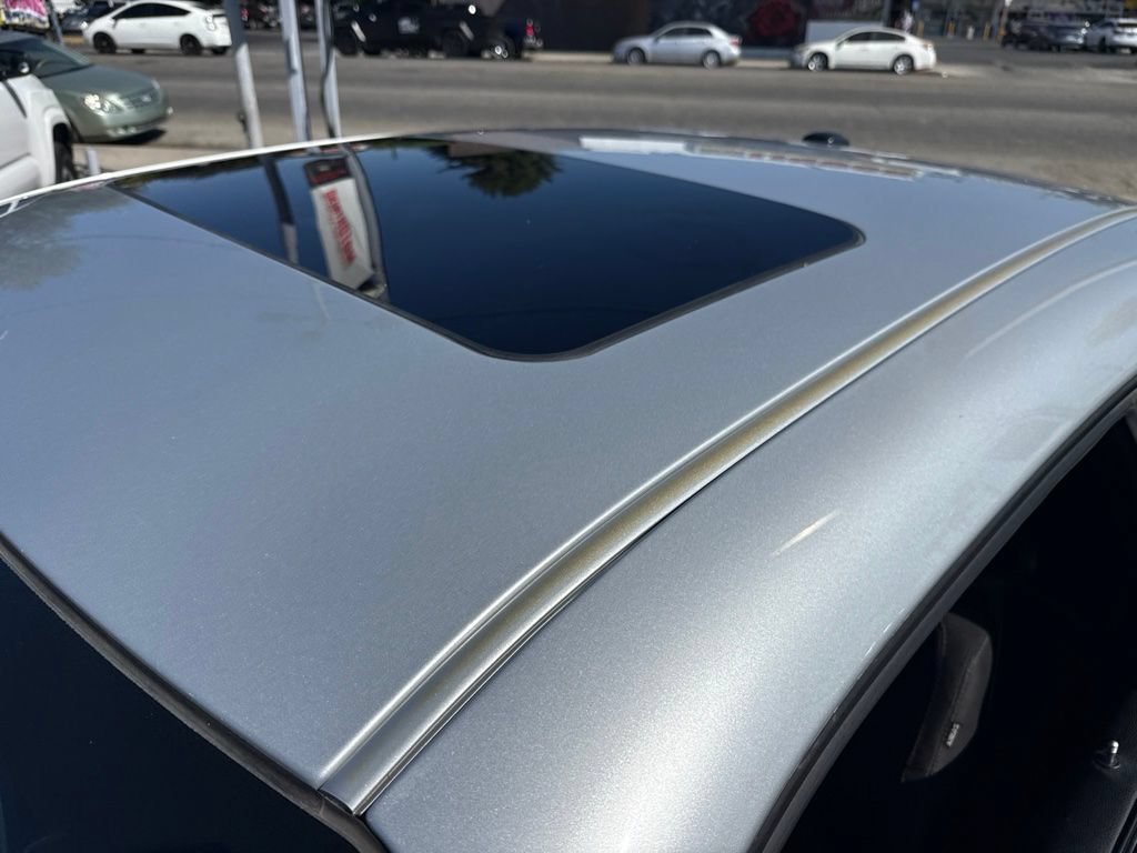 Used 2022 Dodge Challenger GT RWD image 8