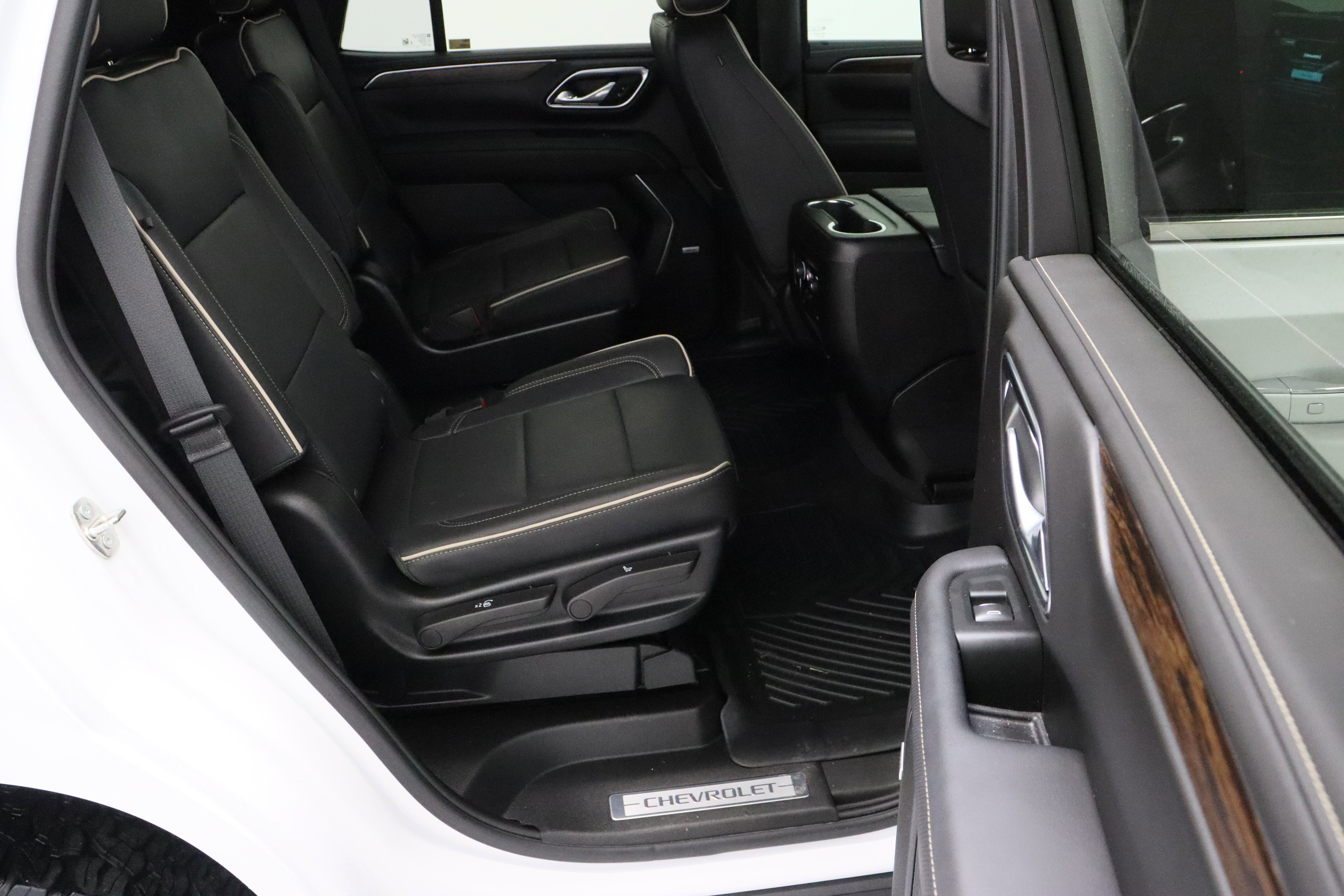 Used 2023 Chevrolet Tahoe Premier image 39