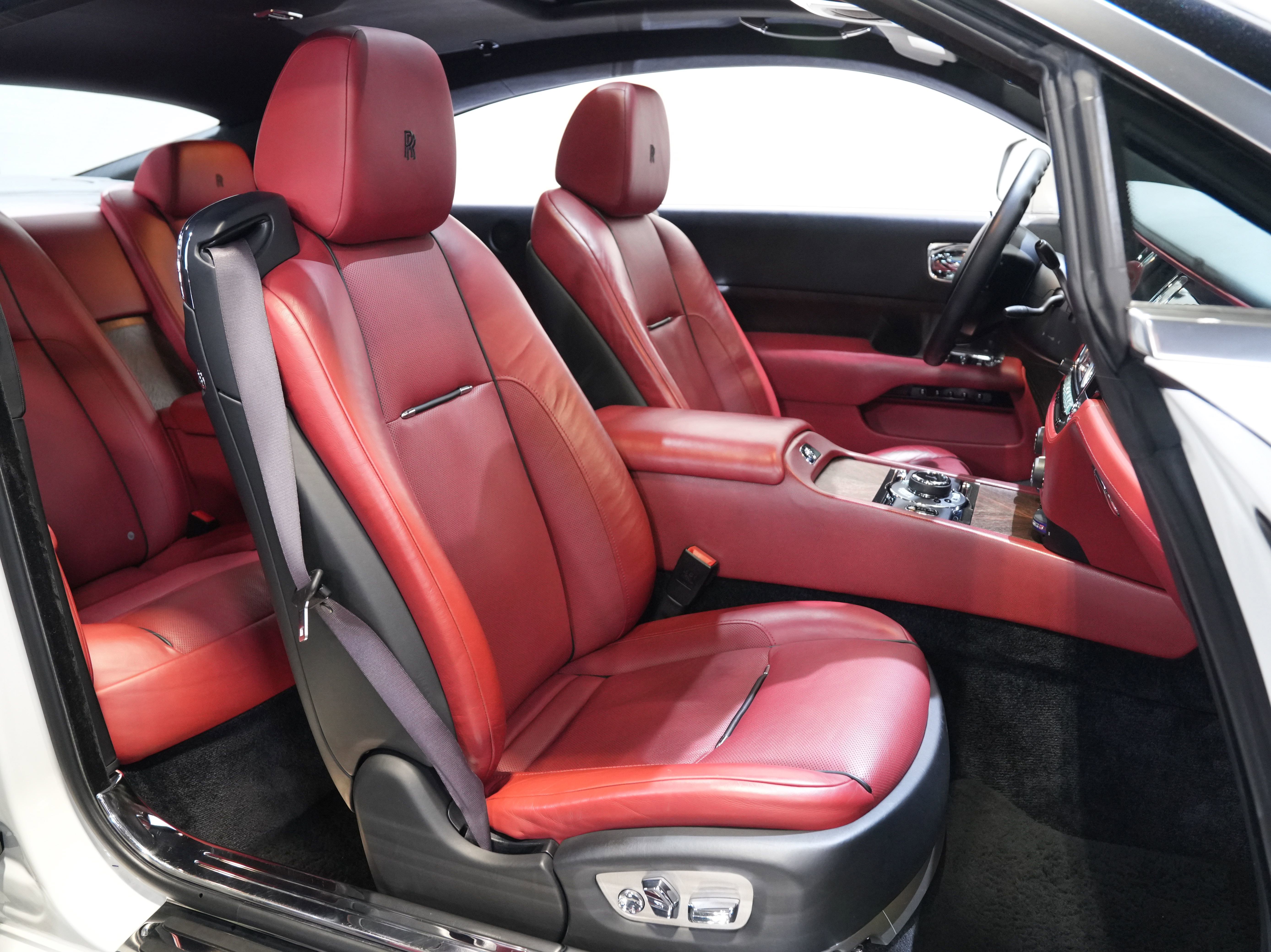 Used 2014 Rolls-Royce Wraith RWD image 35