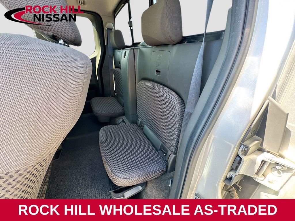 Used 2012 Nissan Frontier SV RWD image 21
