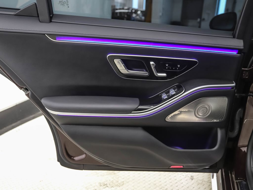 Used 2022 Mercedes-Benz S 580 4MATIC Sedan image 19