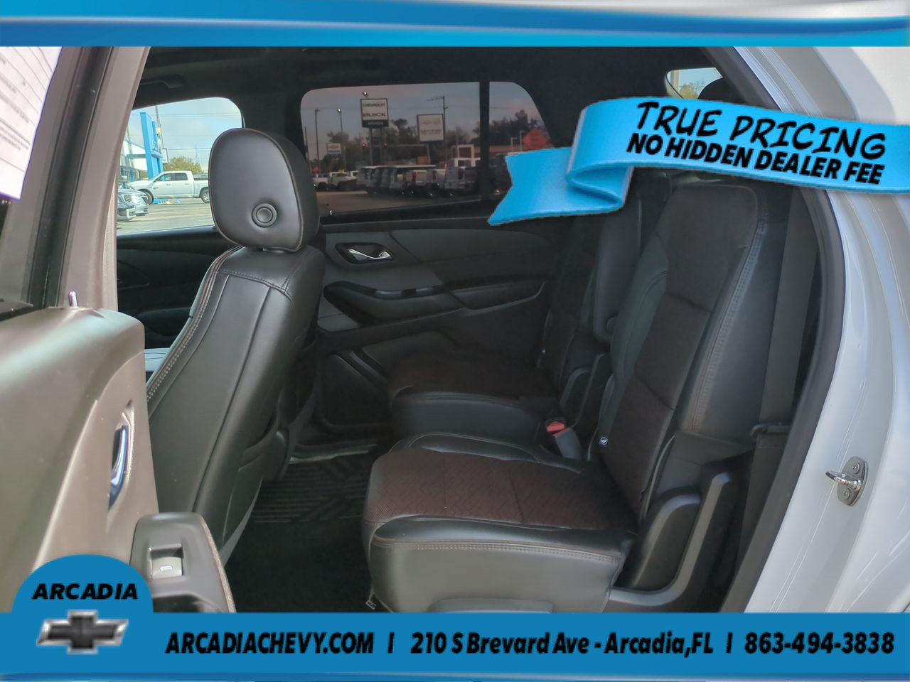 Used 2023 Chevrolet Traverse High Country FWD image 14