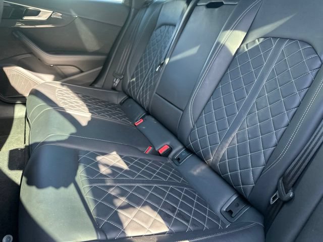 Used 2023 Audi S4 Premium Plus w/ Premium Plus Package AWD/4WD image 11