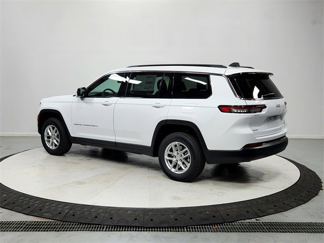 New 2025 Jeep Grand Cherokee L Laredo image 5
