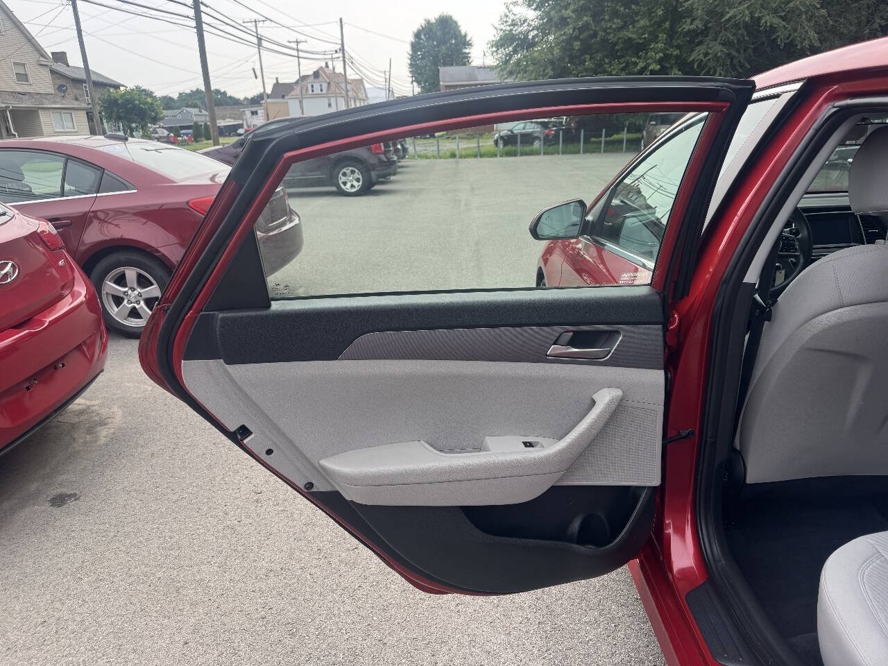 Used 2018 Hyundai Sonata SE FWD image 12