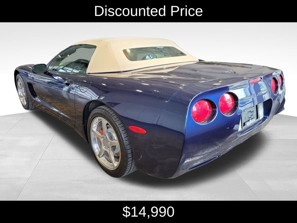 Used 2001 Chevrolet Corvette Convertible w/ Preferred Equipment Group1 RWD image 3