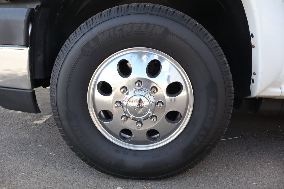 Used 2004 Chevrolet Silverado 3500 LS w/ Heavy-Duty Power Package RWD image 39