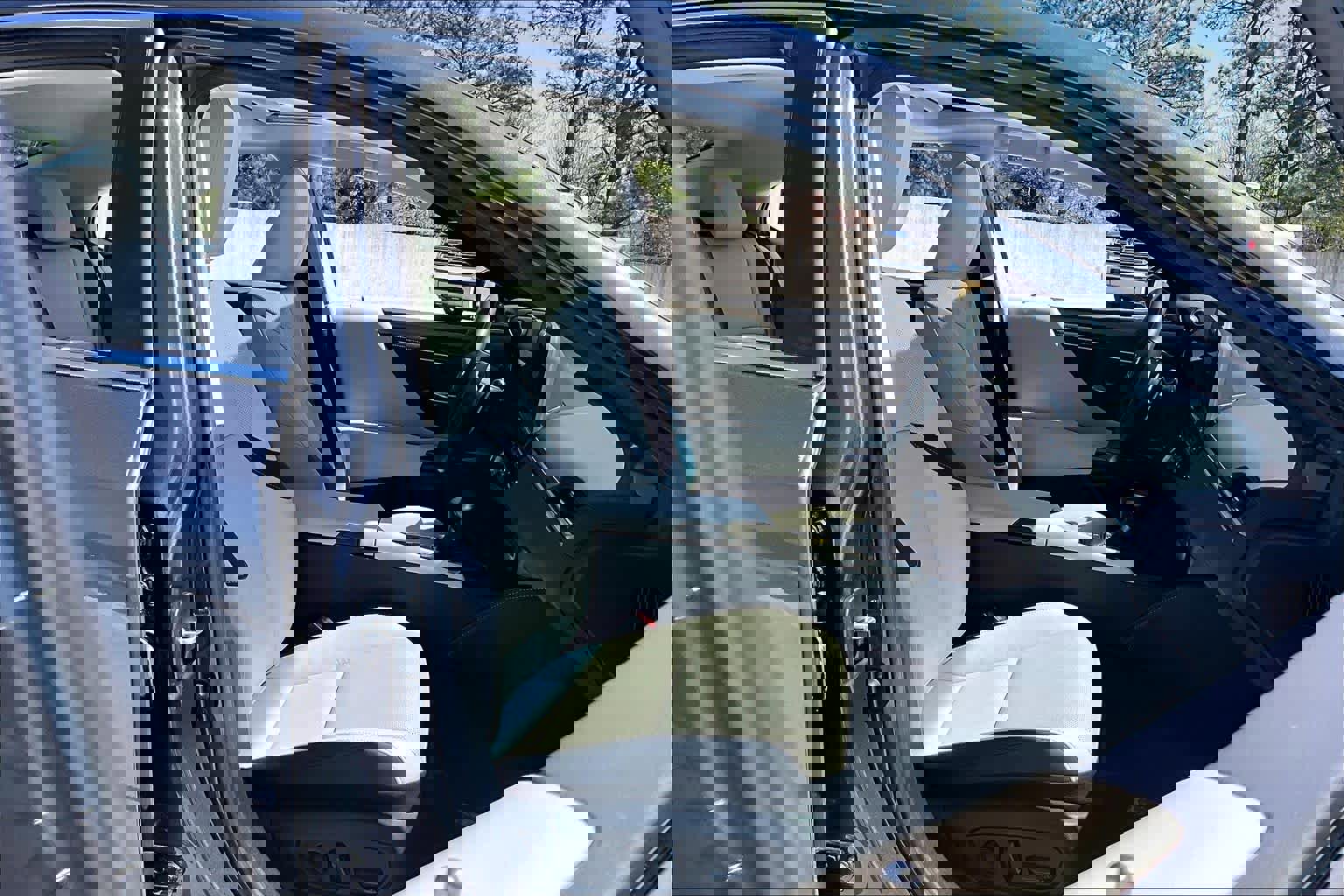 Used 2023 Lexus ES 350 w/ Premium Package image 9