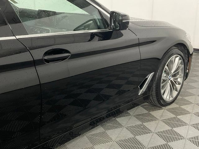 Certified 2023 BMW 530i xDrive w/ Premium Package AWD/4WD image 7