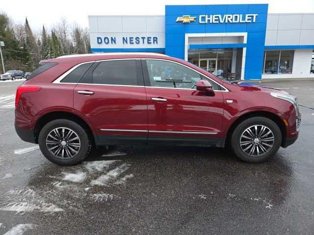 Used 2017 Cadillac XT5 Luxury image 26