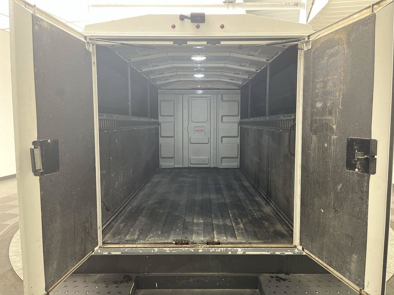Used 2022 Ford E-350 and Econoline 350 Super Duty w/ Power Windows & Locks Group RWD image 20