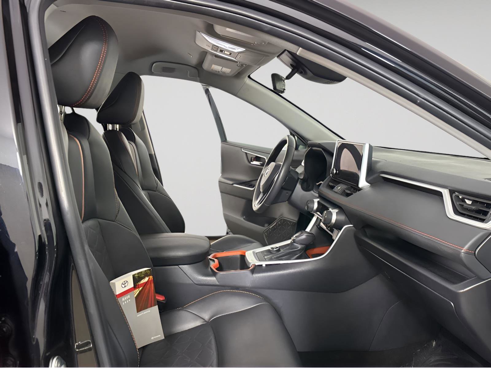 Used 2024 Toyota RAV4 Adventure image 5