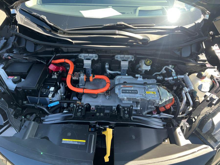Used 2025 Nissan Ariya FWD image 50