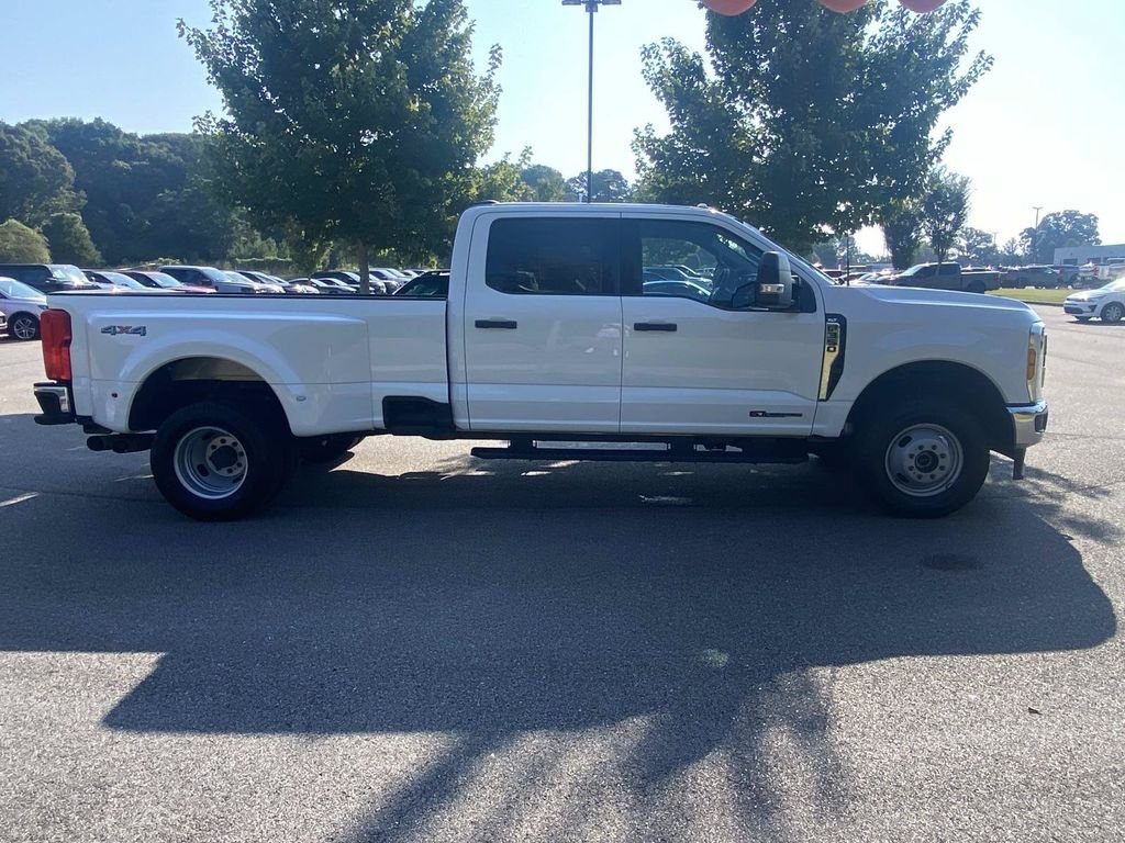 Certified 2026 Ford F350 XLT AWD/4WD image 2