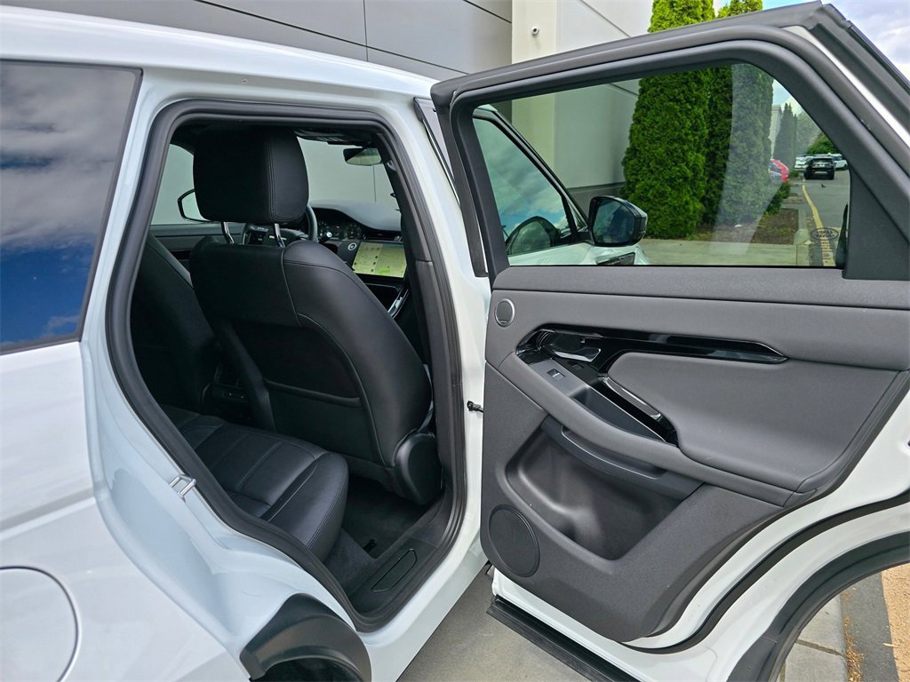 Used 2024 Land Rover Range Rover Evoque S image 29