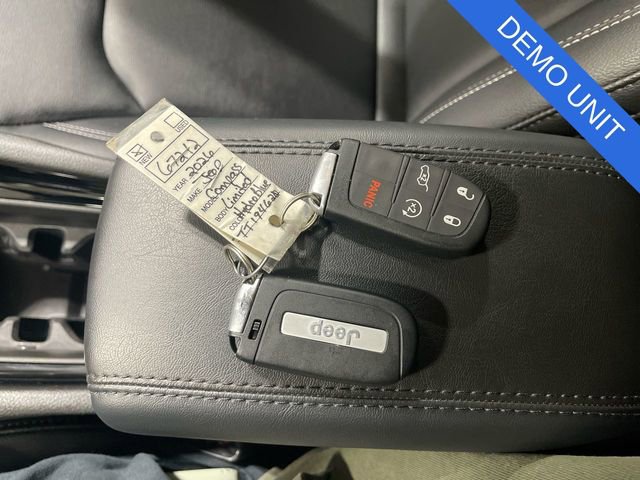 New 2026 Jeep Compass Limited image 20