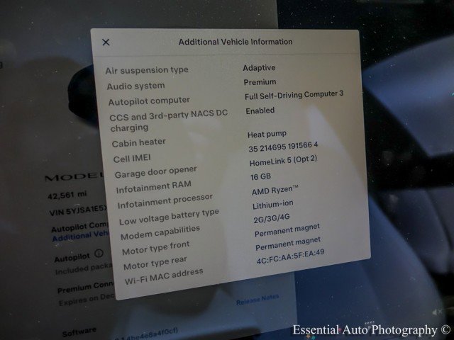 Used 2023 Tesla Model S image 34