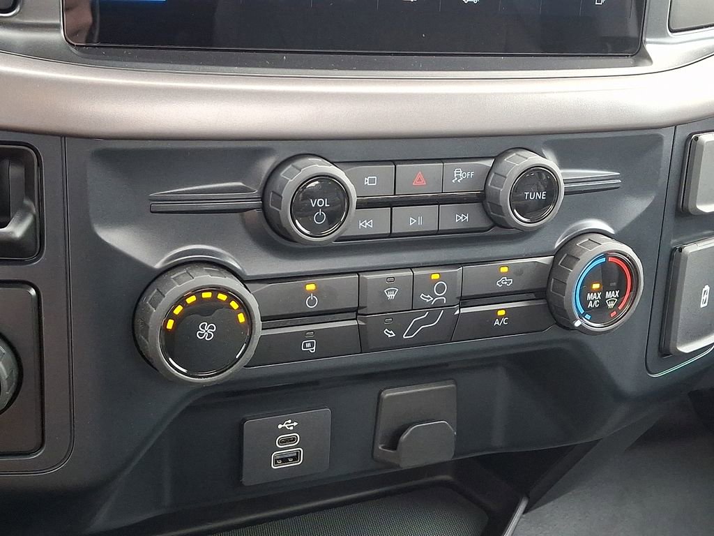 Used 2025 Ford F150 XL image 13