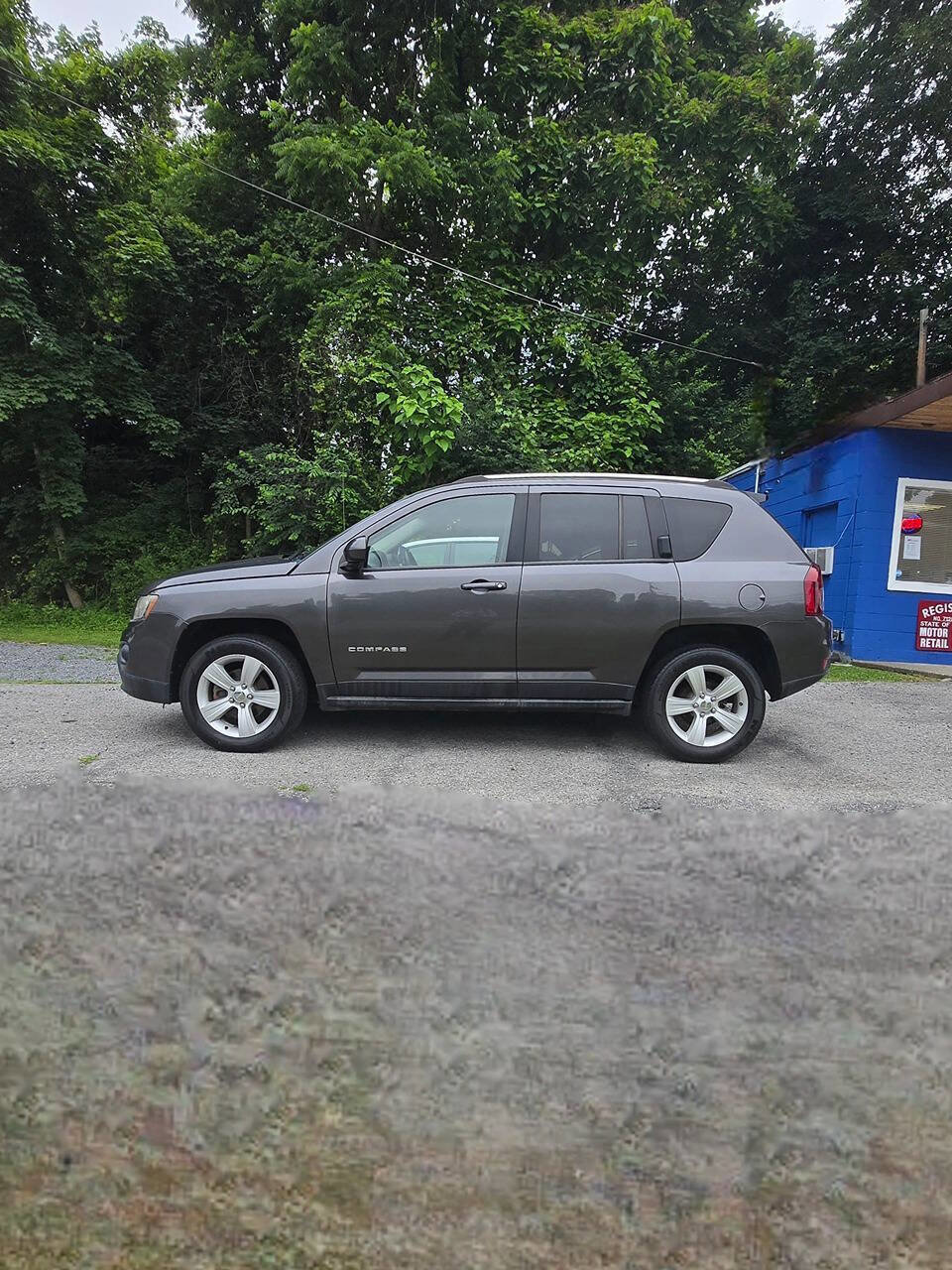 Used 2014 Jeep Compass Latitude AWD/4WD image 12