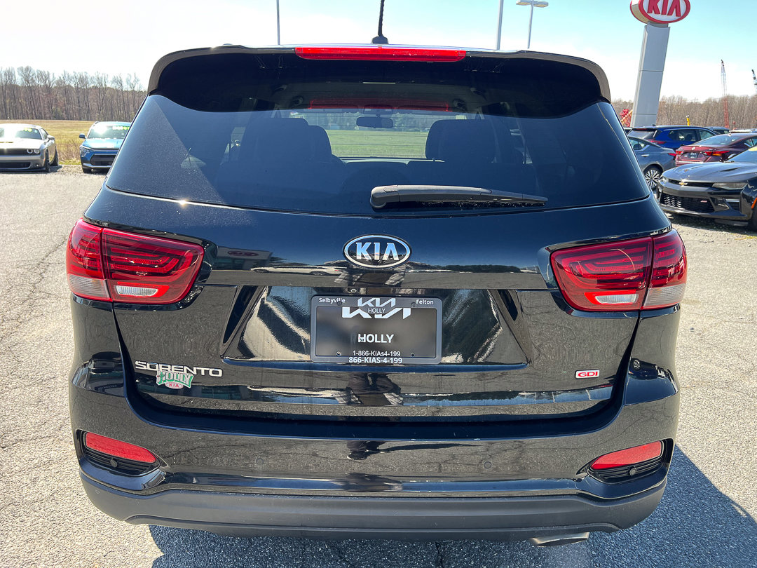 Used 2020 Kia Sorento LX w/ LX I4 Convenience Package image 4