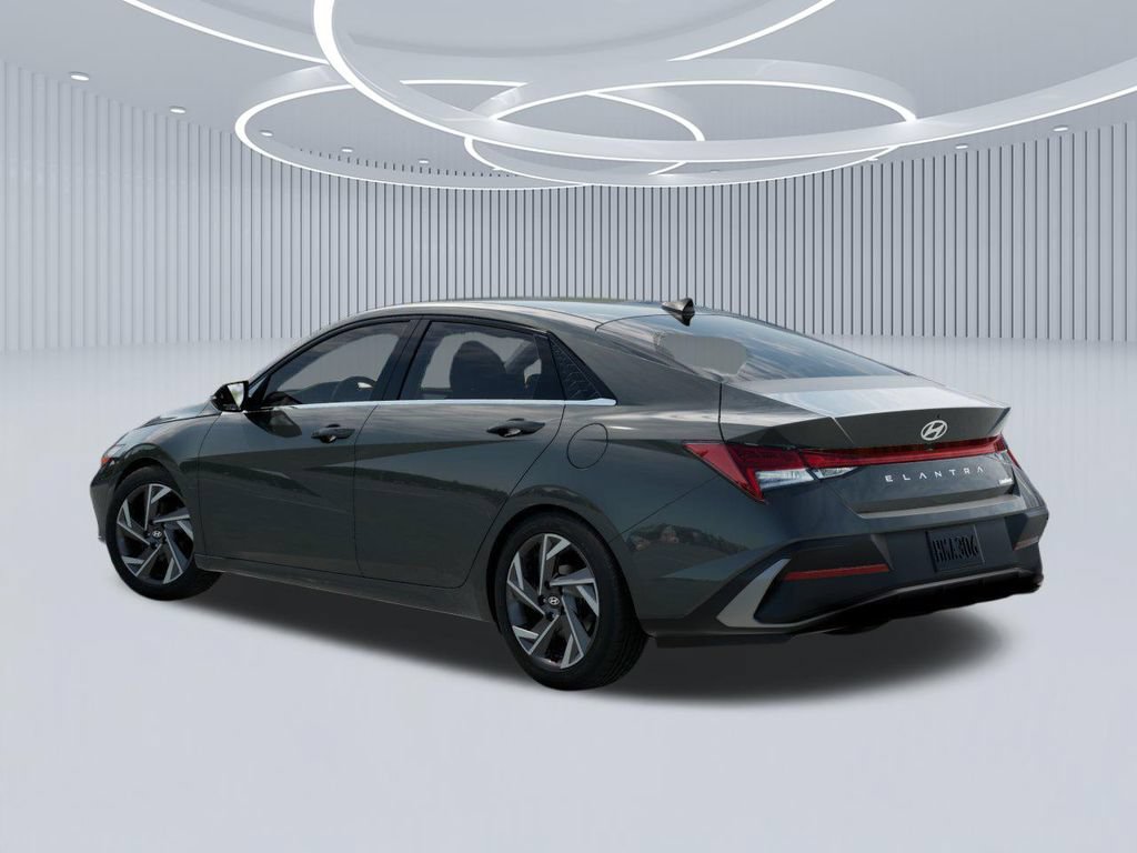 New 2026 Hyundai Elantra Limited FWD image 5