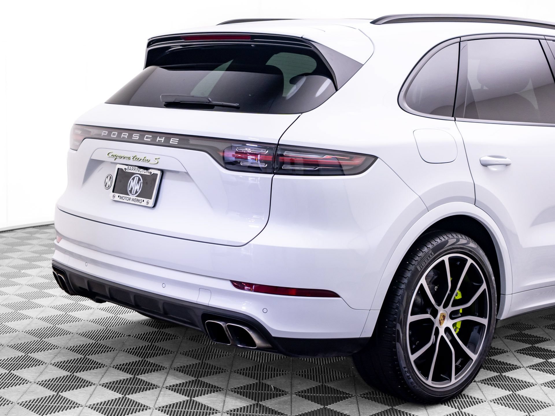 Used 2023 Porsche Cayenne Turbo S w/ Premium Package Plus AWD/4WD image 37