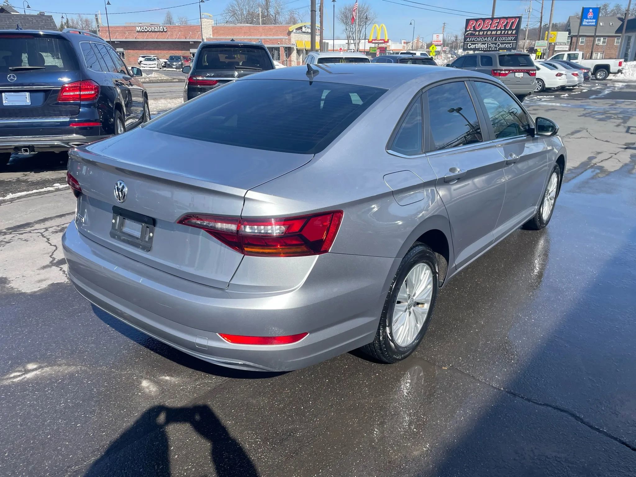 Used 2019 Volkswagen Jetta S image 3