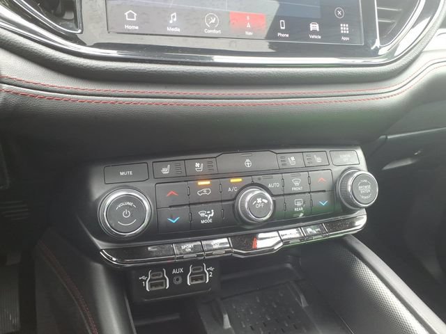 Certified 2025 Dodge Durango R/T AWD/4WD image 19