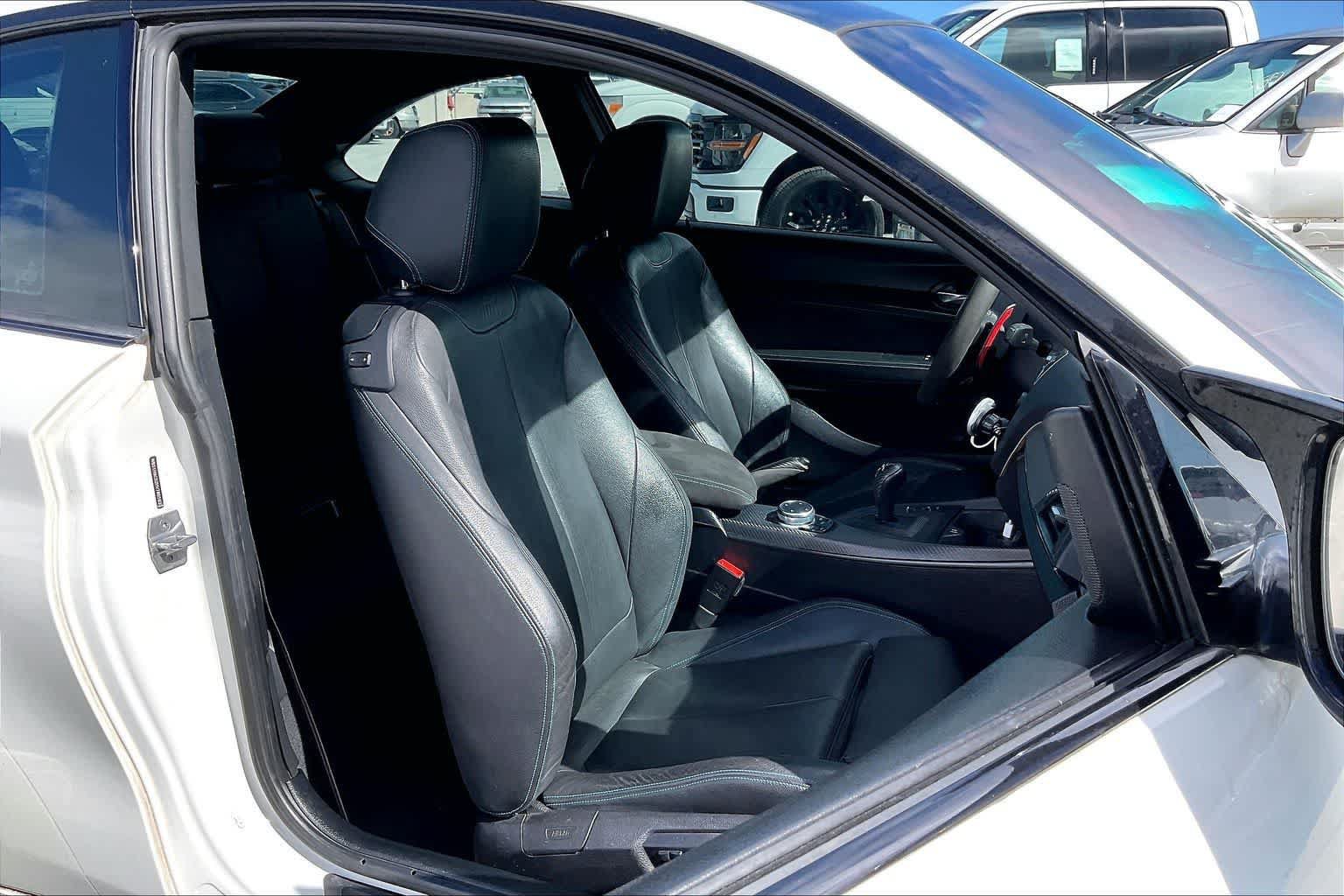 Used 2017 BMW M2 RWD image 12