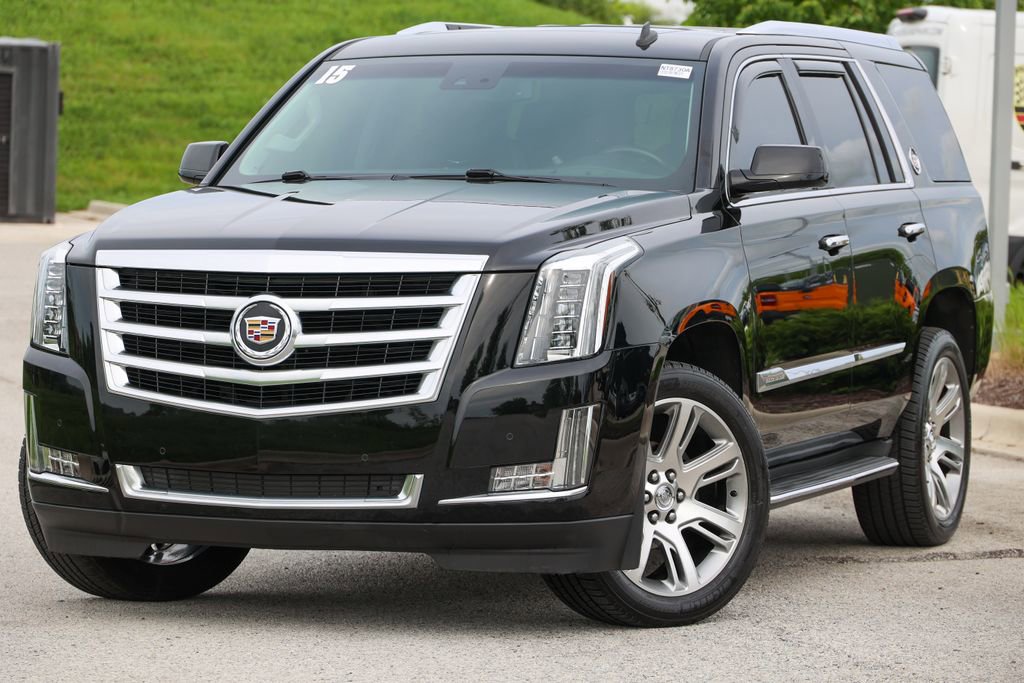 Used 2015 Cadillac Escalade Luxury RWD image 16
