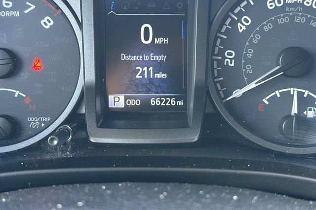 Certified 2017 Toyota Tacoma TRD Sport image 36