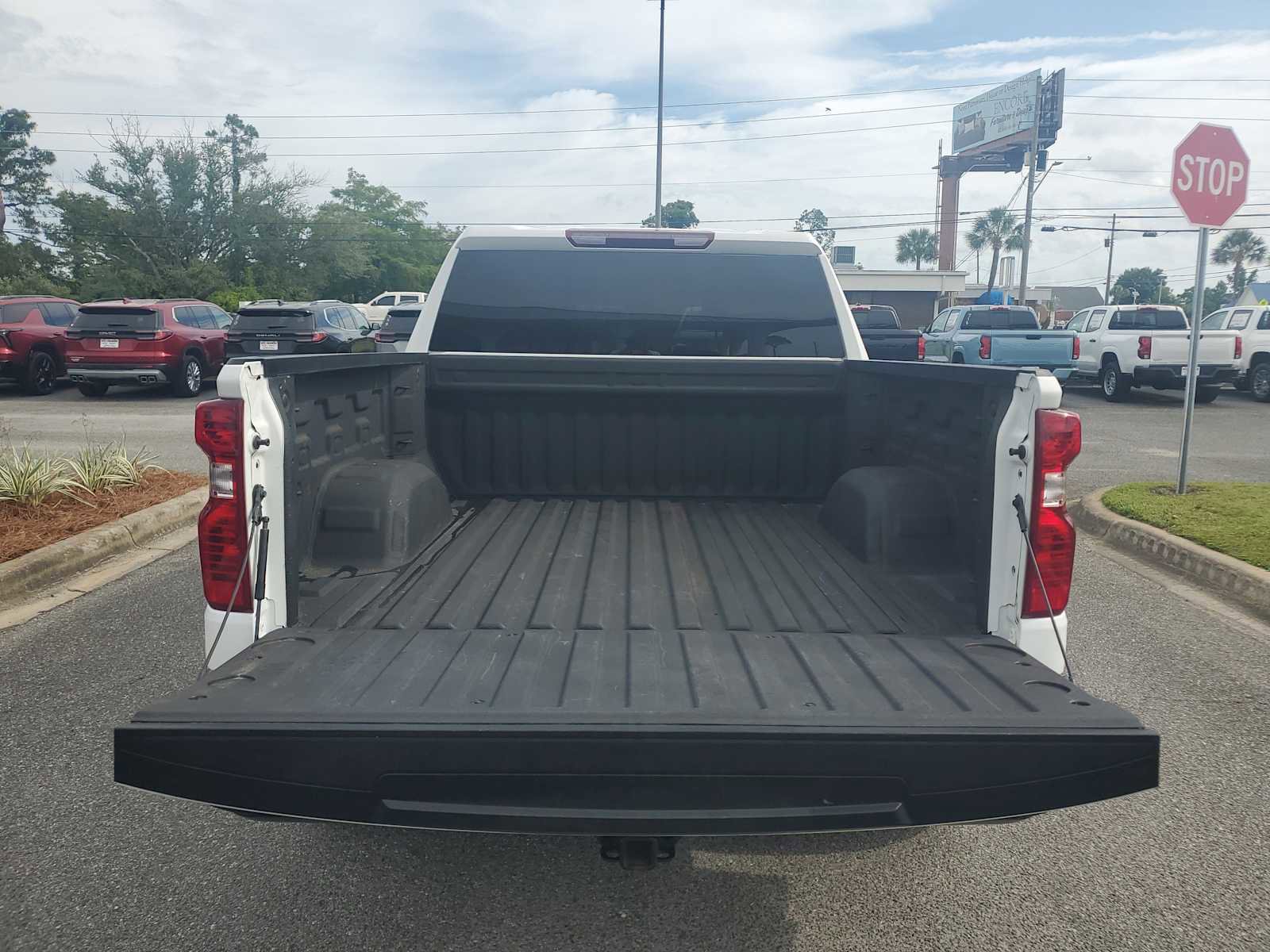 Used 2023 Chevrolet Silverado 1500 W/T w/ WT Value Package AWD/4WD image 5