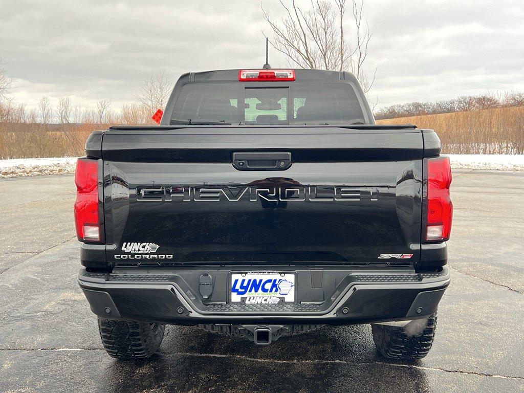 Used 2025 Chevrolet Colorado ZR2 w/ Technology Package image 3