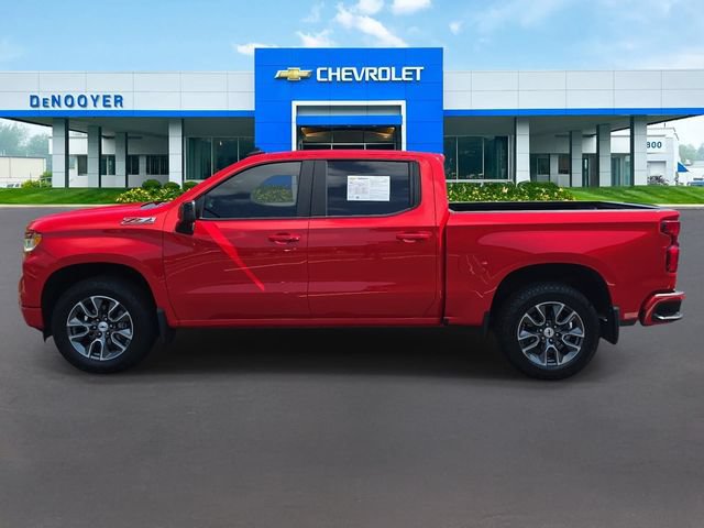 Used 2023 Chevrolet Silverado 1500 RST AWD/4WD image 12